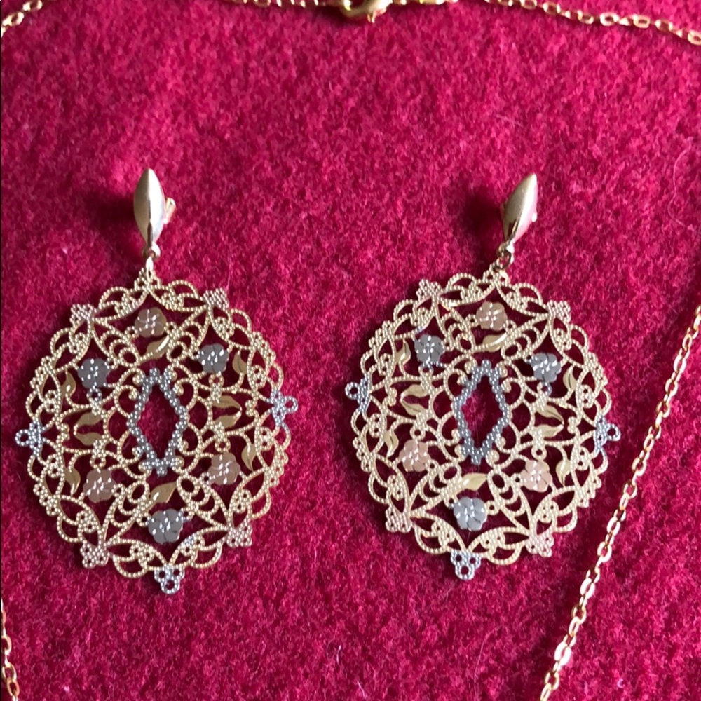 Necles and Earnings set - Picture 3 of 5